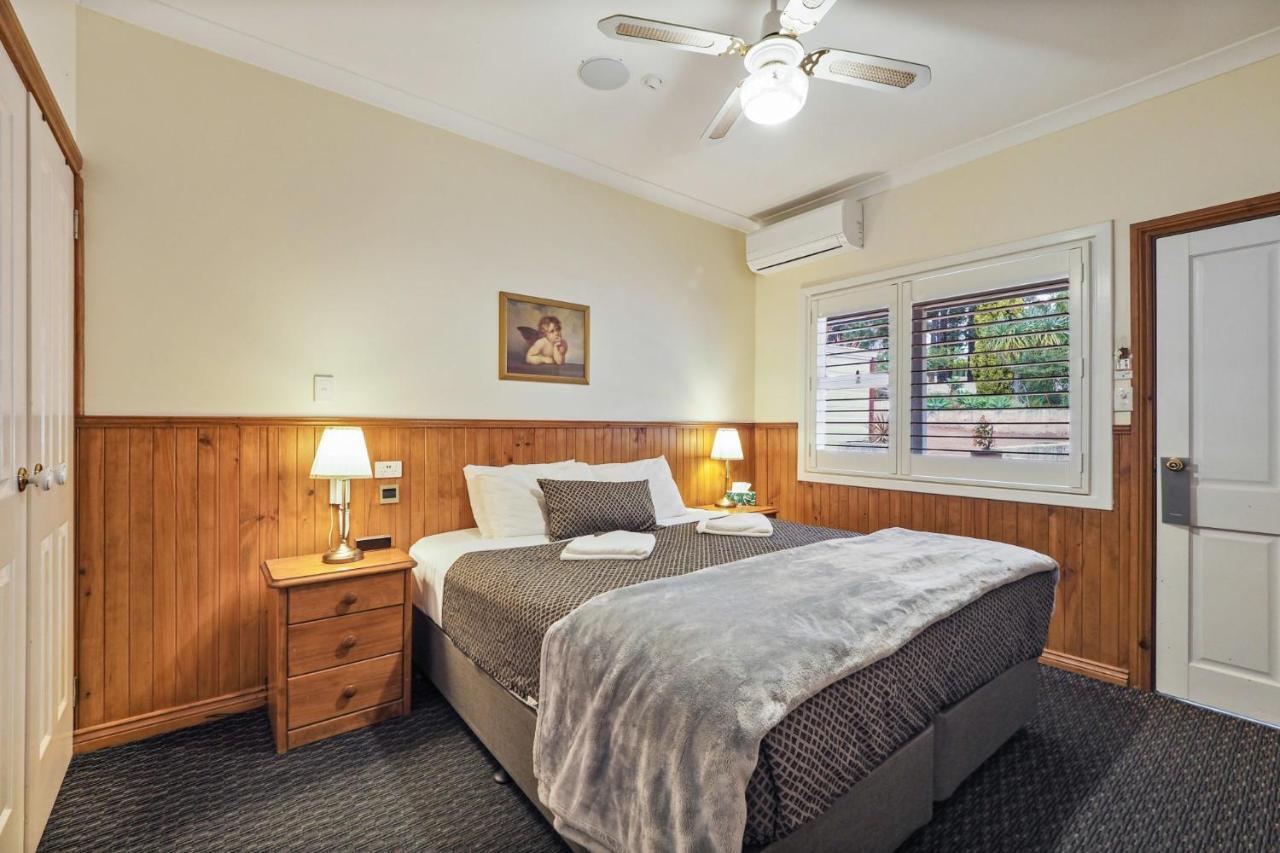 Forest Lodge Resort Пембертон Экстерьер фото